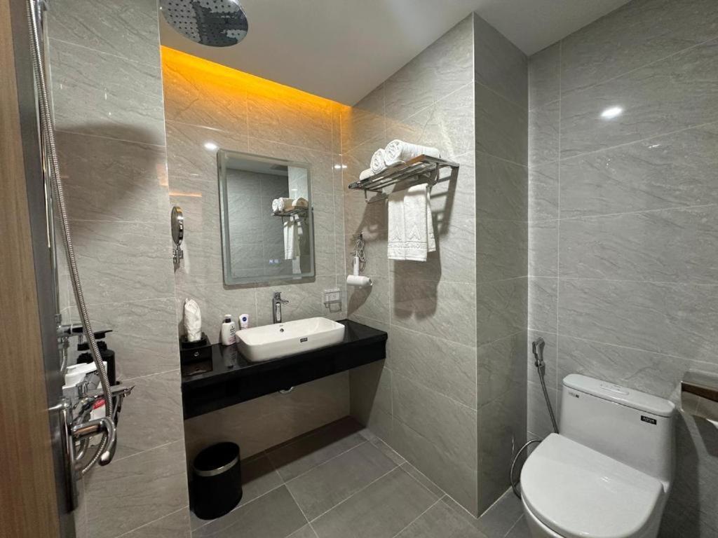A25 Hotel - 21 Nghia Tan Hanoj Exteriér fotografie